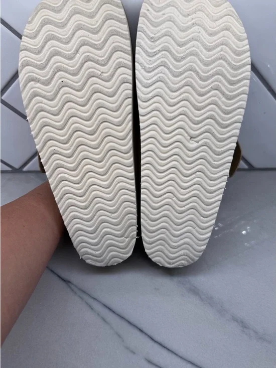 Madden Girl Cutiepie Platform Clogs in the color "Sand - Picture 3 of 6